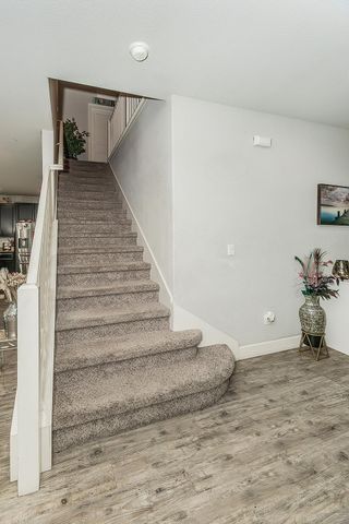 1142 S Pearwood Avenue, Fresno, CA 93727