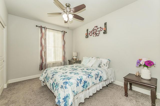 1142 S Pearwood Avenue, Fresno, CA 93727