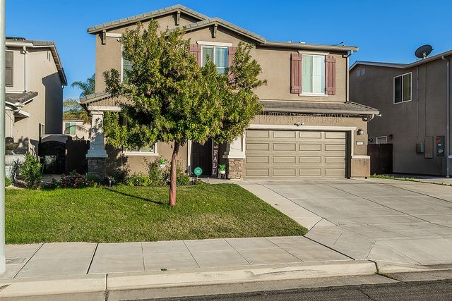 1142 S Pearwood Avenue, Fresno, CA 93727