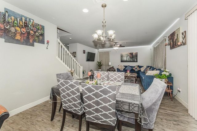 1142 S Pearwood Avenue, Fresno, CA 93727