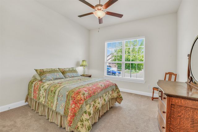 1709 Hamlet Drive, Fort Worth, TX 76052