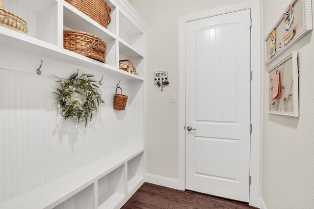 1709 Hamlet Drive, Fort Worth, TX 76052