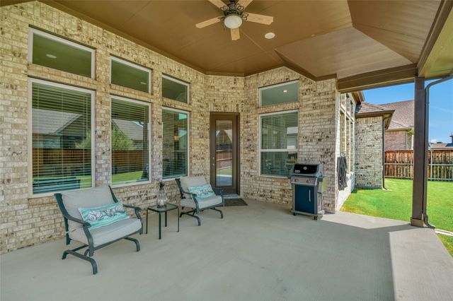 1709 Hamlet Drive, Fort Worth, TX 76052