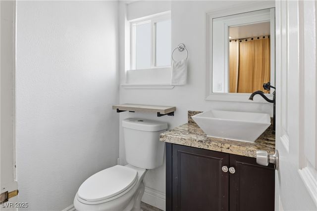 5836 Dunedin Court, Las Vegas, NV 89110