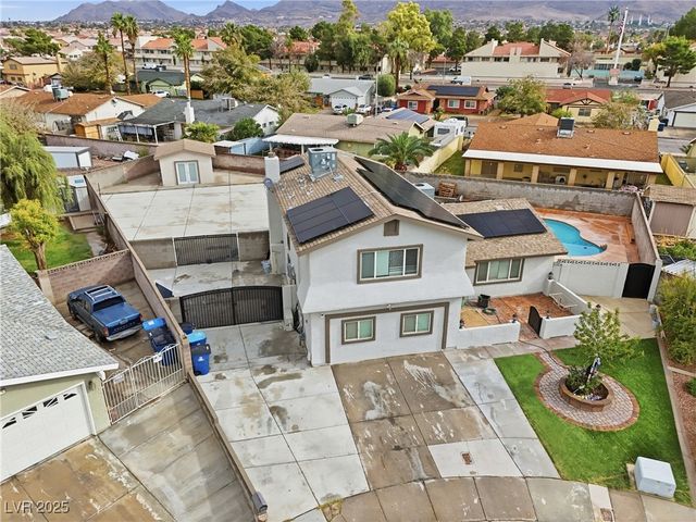 5836 Dunedin Court, Las Vegas, NV 89110