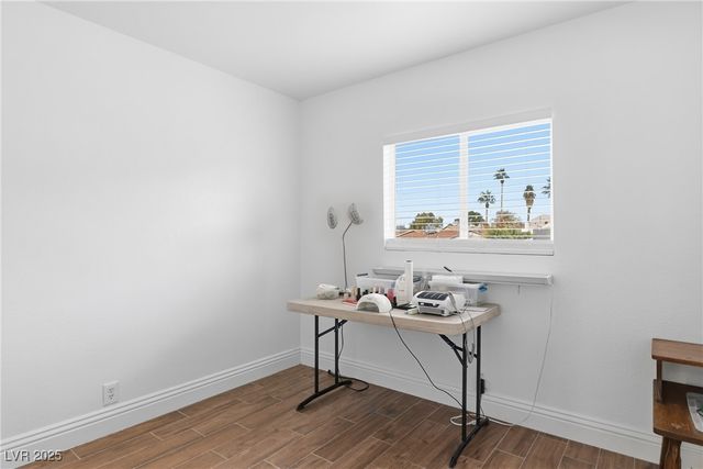 5836 Dunedin Court, Las Vegas, NV 89110