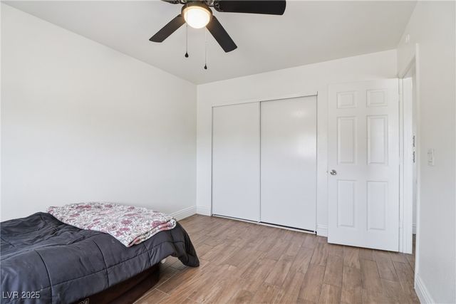 5836 Dunedin Court, Las Vegas, NV 89110