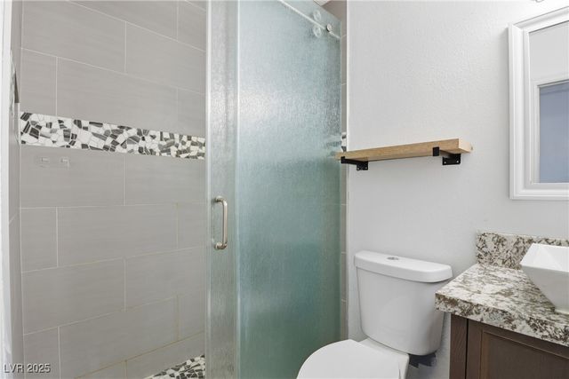 5836 Dunedin Court, Las Vegas, NV 89110