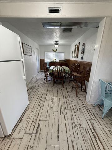 134 Wood Street, Fort Cobb, OK 73038