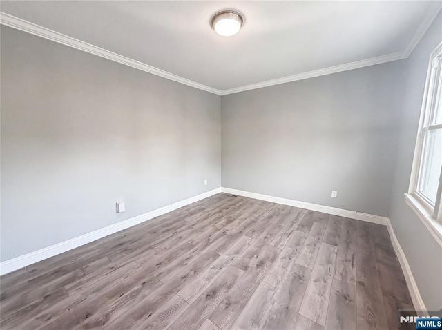 15 Arverne Terrace, Irvington, NJ 07111