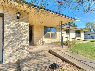 19901 Prairie View Road, Tecumseh, OK 74873