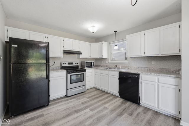 3140 Shellbark Drive, Indianapolis, IN 46235