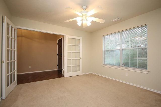 14 Delphinium Place, The Woodlands, TX 77382