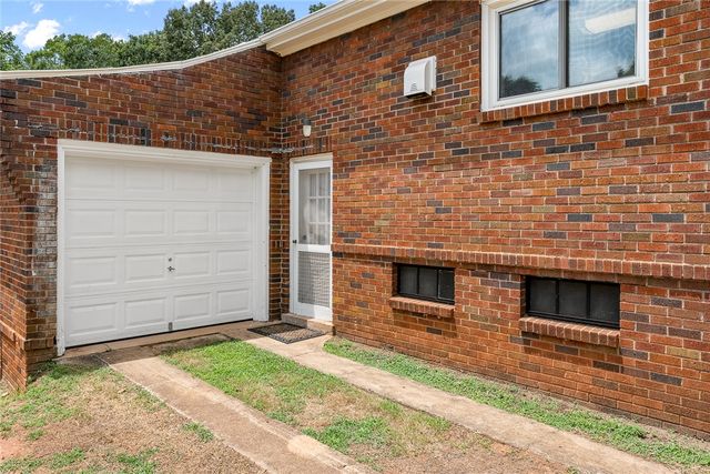 711 Windsor Drive, Anderson, SC 29621