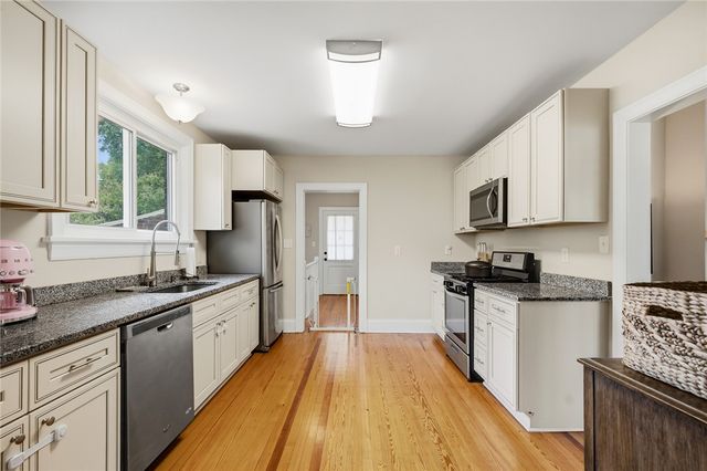 711 Windsor Drive, Anderson, SC 29621