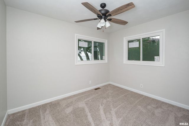 4 MAPLE Court, Colona, IL 61241