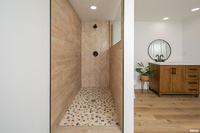 4 MAPLE Court, Colona, IL 61241