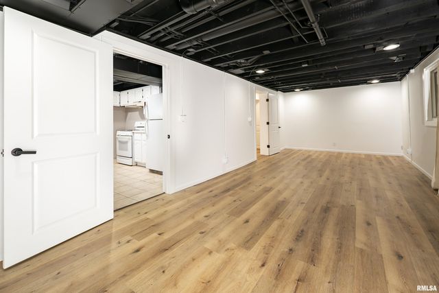 4 MAPLE Court, Colona, IL 61241