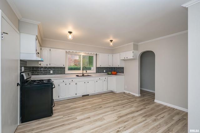 4 MAPLE Court, Colona, IL 61241