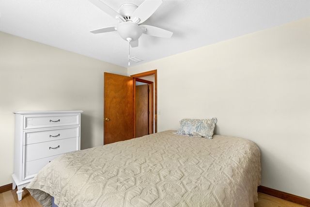 90 Village Ln, Wellfleet, MA 02667