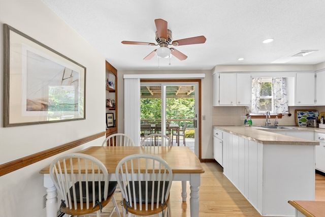 90 Village Ln, Wellfleet, MA 02667