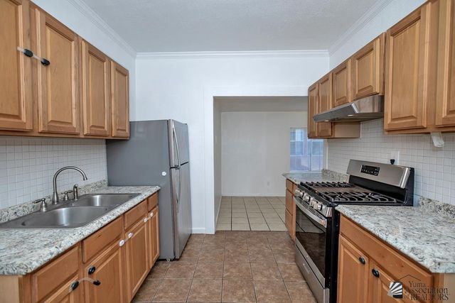 903 S 3 Ave, Yuma, AZ 85364