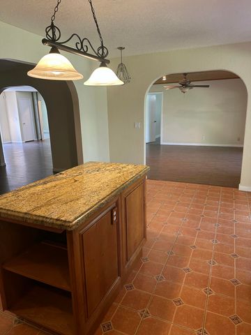 1700 NW 84th Drive, Coral Springs, FL 33071
