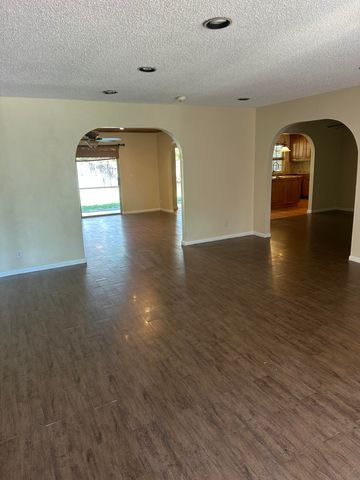 1700 NW 84th Drive, Coral Springs, FL 33071