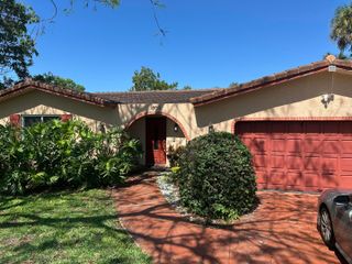1700 NW 84th Drive, Coral Springs, FL 33071