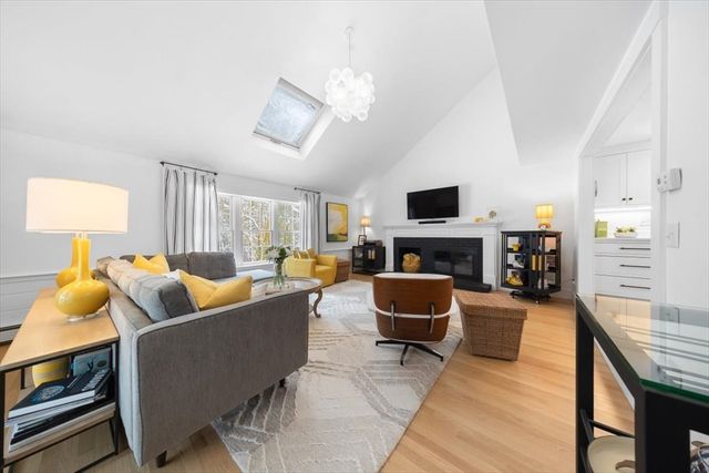 4 Rachaels Lane, Duxbury, MA 02332