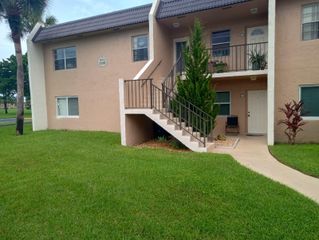 100 Lake Meryl Drive 102, West Palm Beach, FL 33411