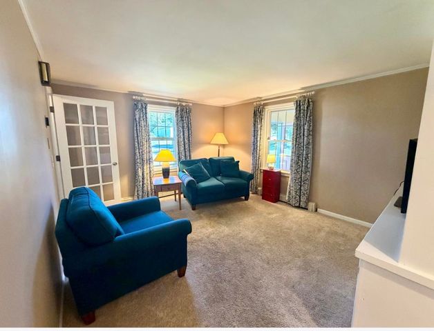 10 Pearson Drive, Dover, NH 03820