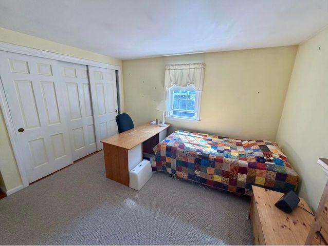 10 Pearson Drive, Dover, NH 03820