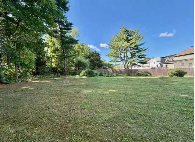 10 Pearson Drive, Dover, NH 03820