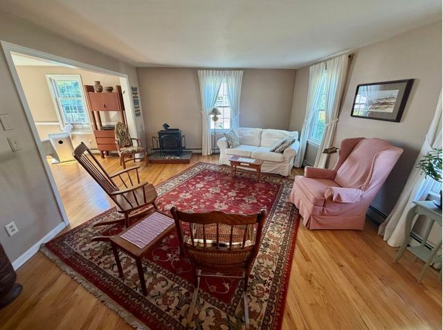 10 Pearson Drive, Dover, NH 03820