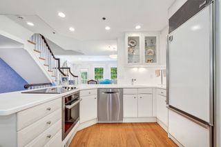 96 Sweetwater Ave 9, Bedford, MA 01730