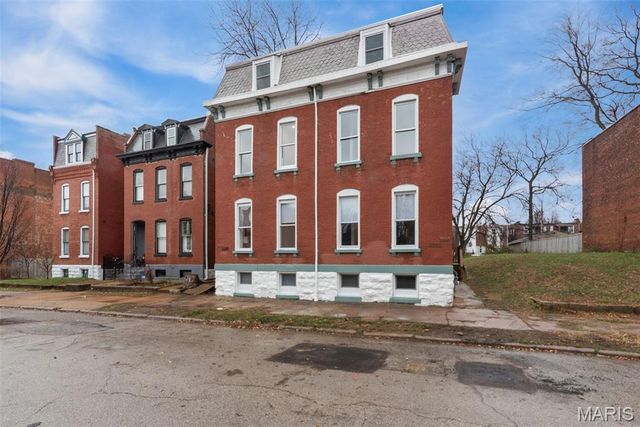 3332 Wisconsin Avenue, St Louis, MO 63118