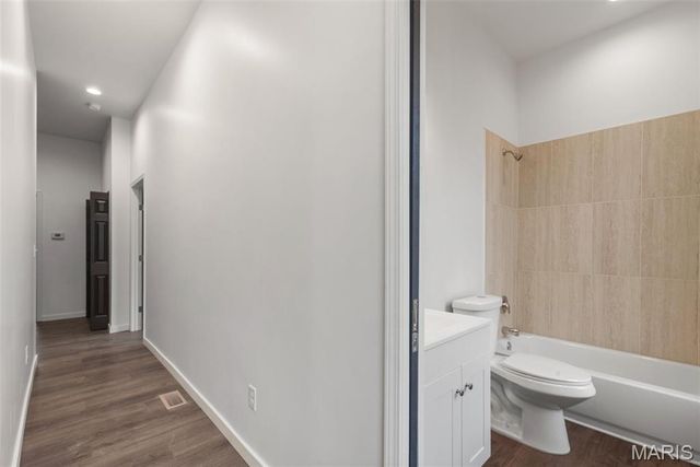 3332 Wisconsin Avenue, St Louis, MO 63118