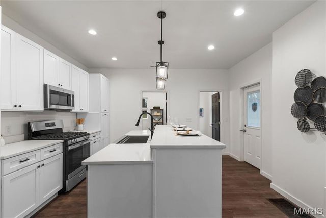 3332 Wisconsin Avenue, St Louis, MO 63118