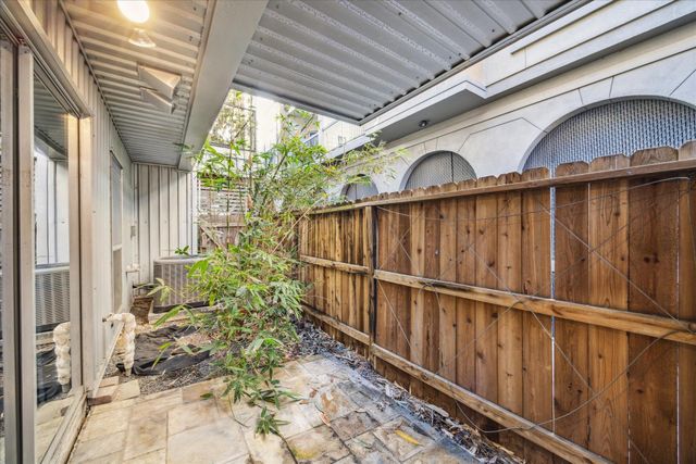 6111 Gehring Street, Houston, TX 77021