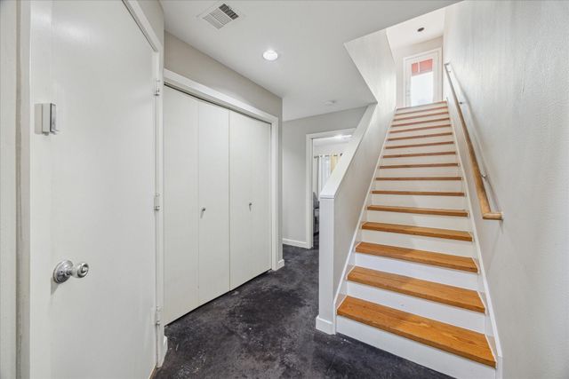 6111 Gehring Street, Houston, TX 77021