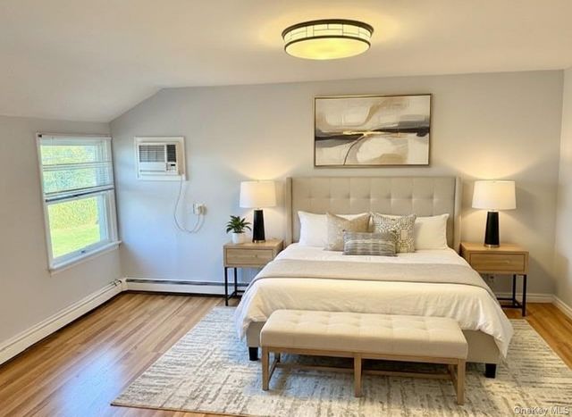 10 Revere Road, Port Washington, NY 11050