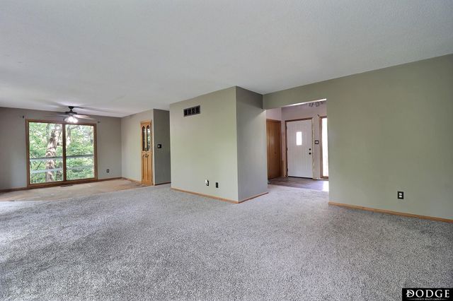 2834 Reed Lane, Fremont, NE 68025