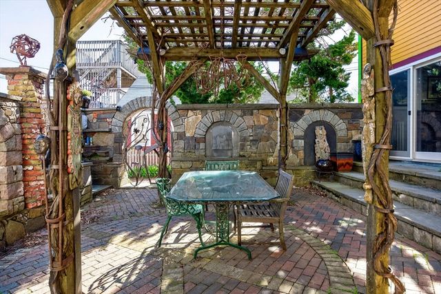 4 Center Street, Provincetown, MA 02657