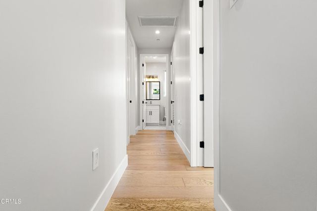 13903 Graber Avenue, Sylmar, CA 91342