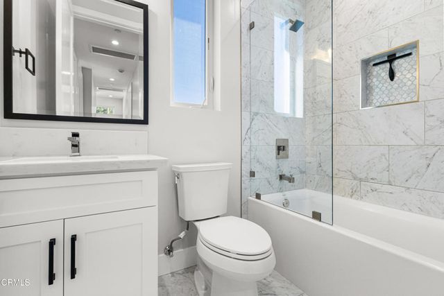 13903 Graber Avenue, Sylmar, CA 91342