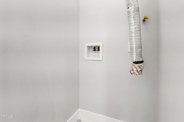 13903 Graber Avenue, Sylmar, CA 91342