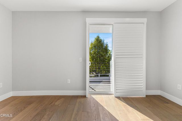 13903 Graber Avenue, Sylmar, CA 91342