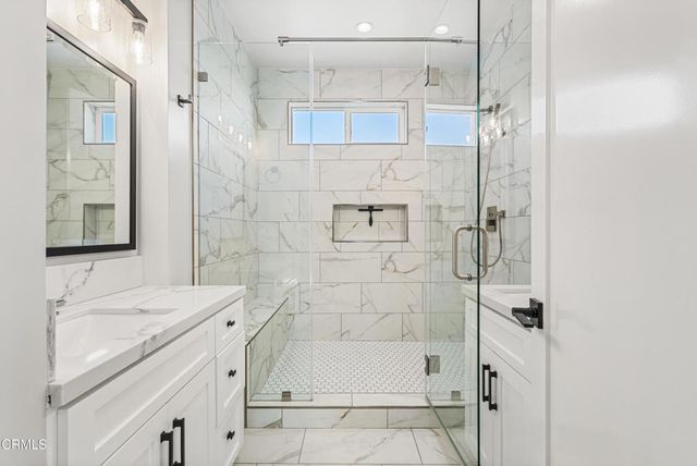 13903 Graber Avenue, Sylmar, CA 91342