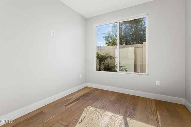 13903 Graber Avenue, Sylmar, CA 91342